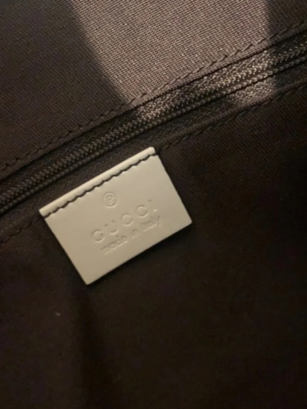 Gucci Gg Canvas Sukey purse - Picture 6 of 7